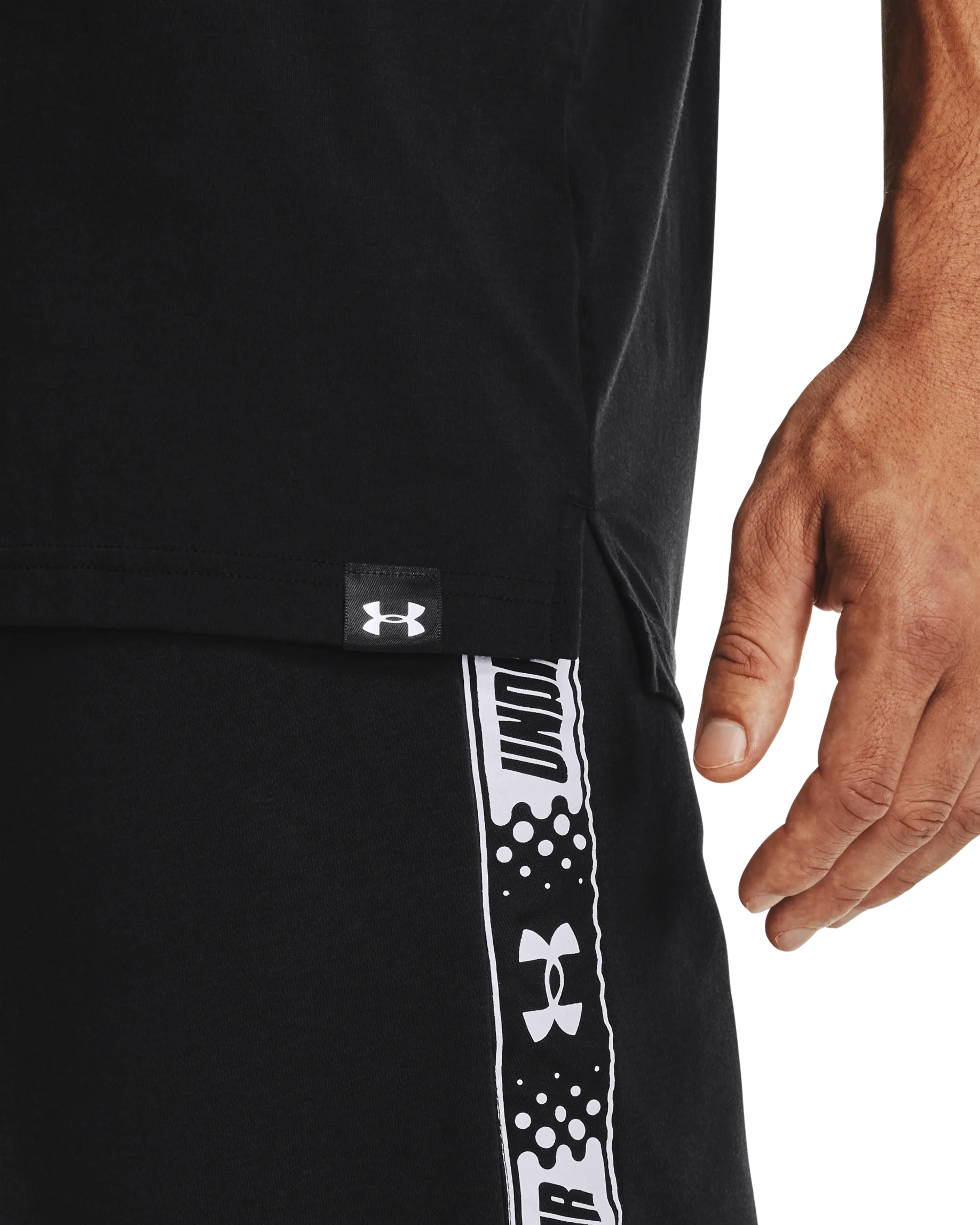 Men's UA Baseline Essential T-Shirt - Image 6