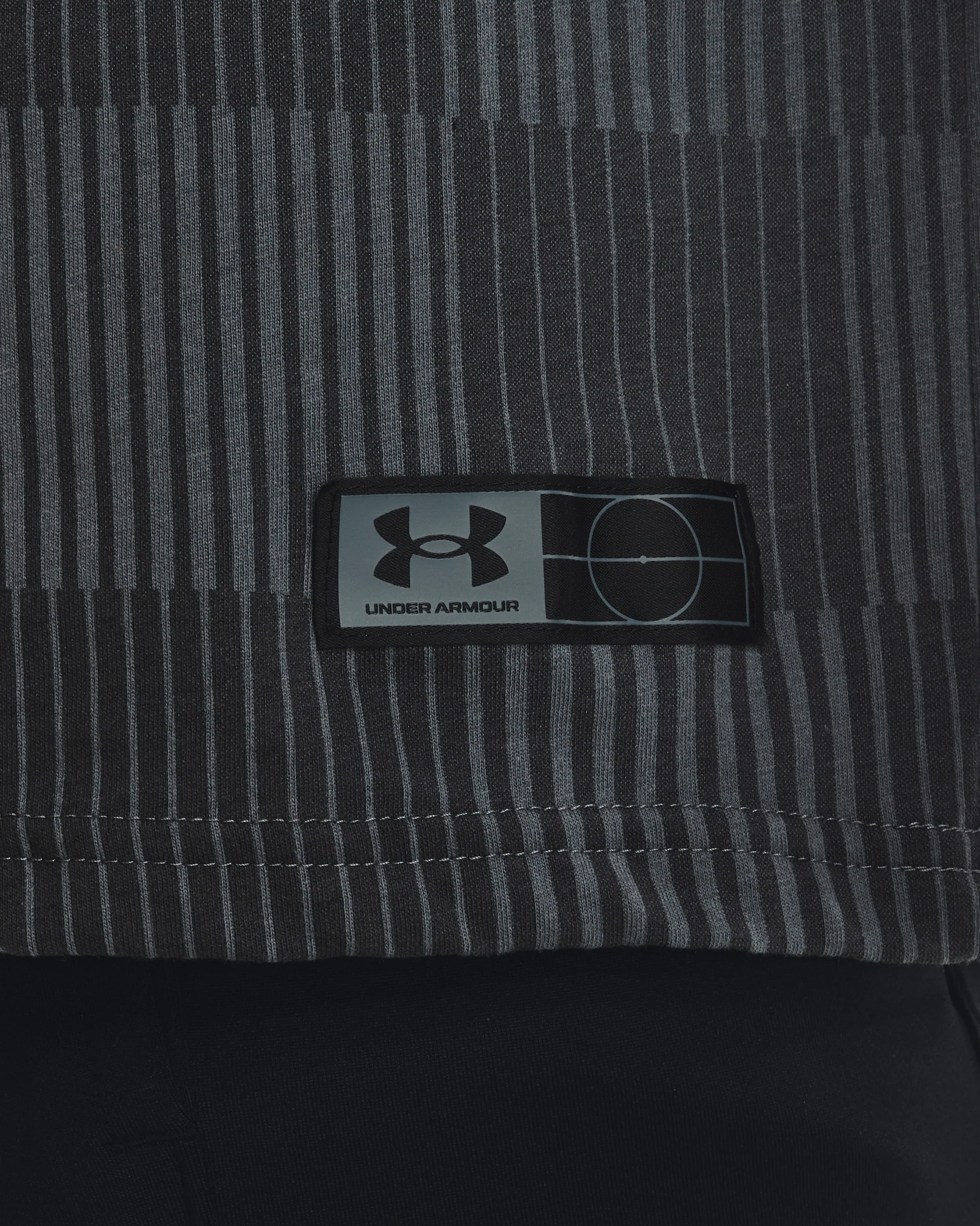 Men's UA Checker Print T-Shirt - Image 6