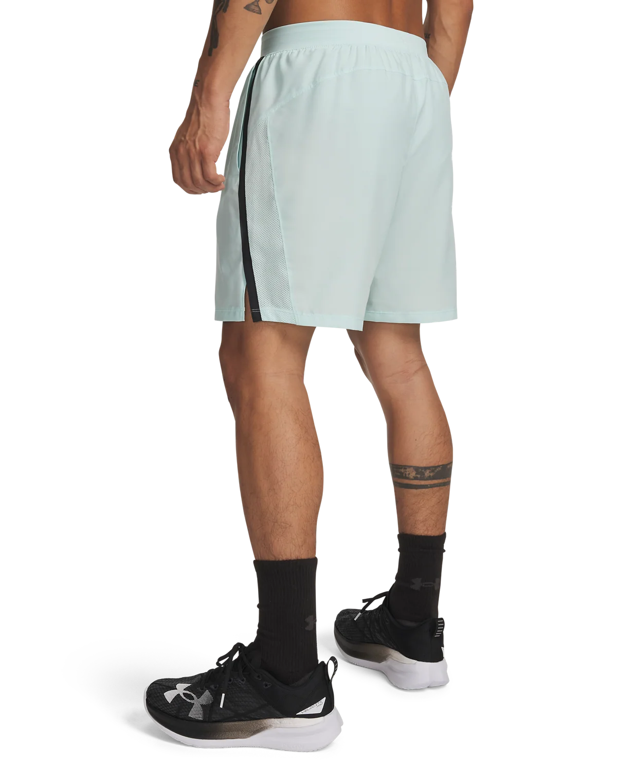 Men's UA Launch 7inch Shorts - Image 2