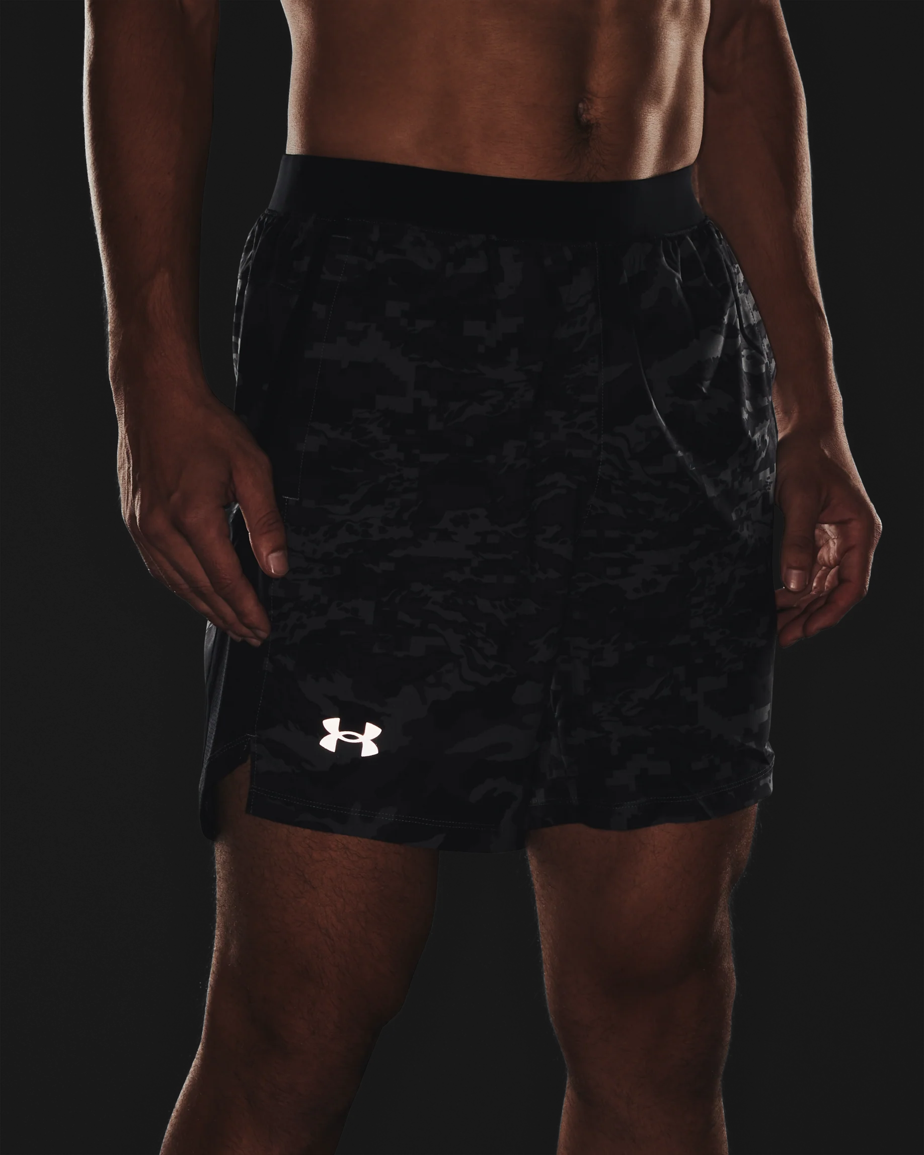 Men's UA Launch Run 7" Print Shorts - Image 7