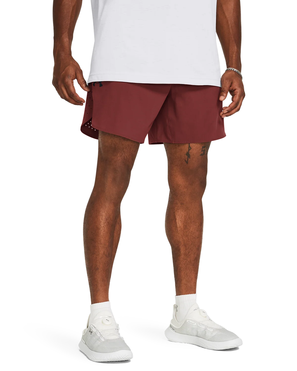 Men's UA Peak Woven Shorts - Image 3