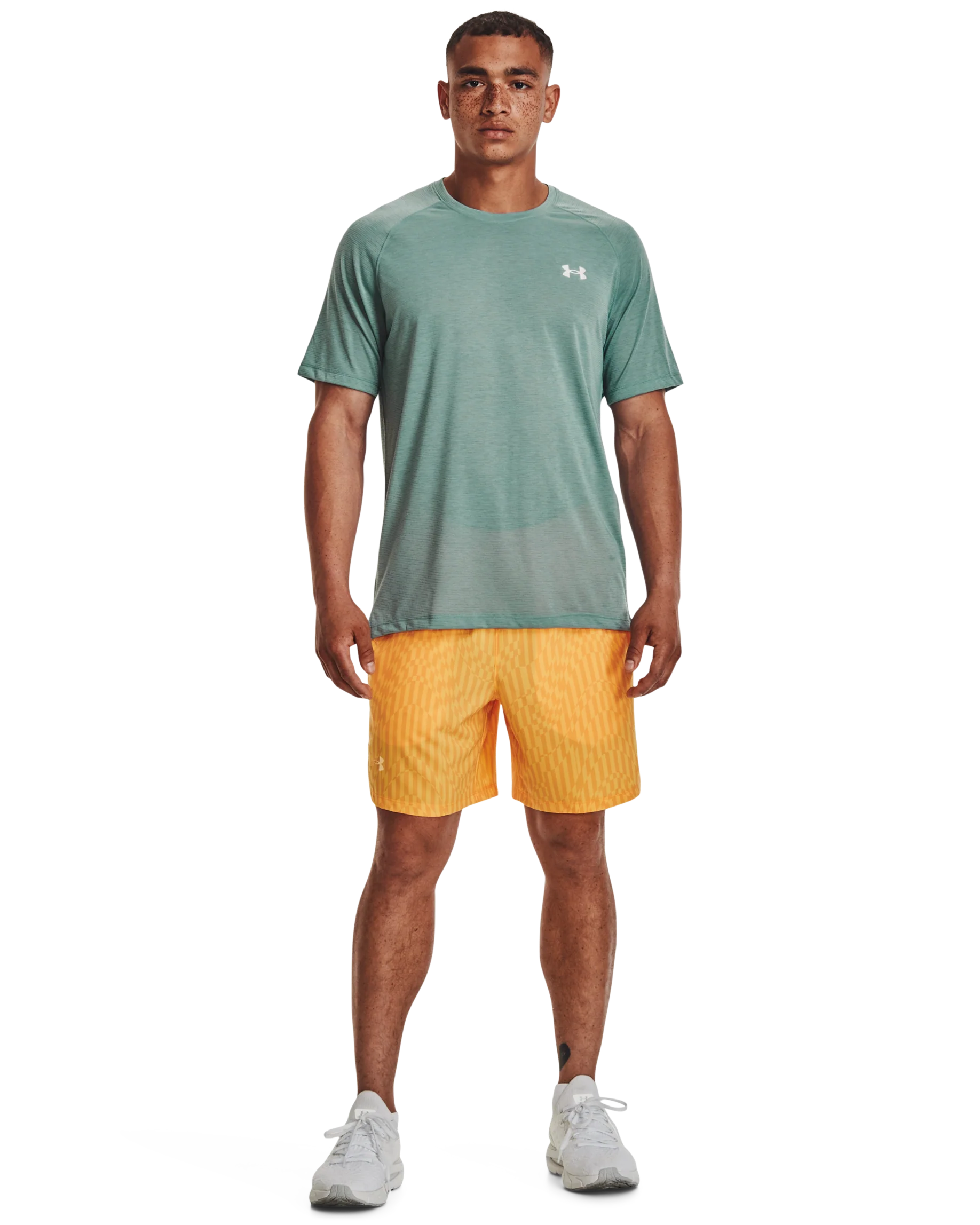 Men's UA Streaker Run Short Sleeve - Image 3