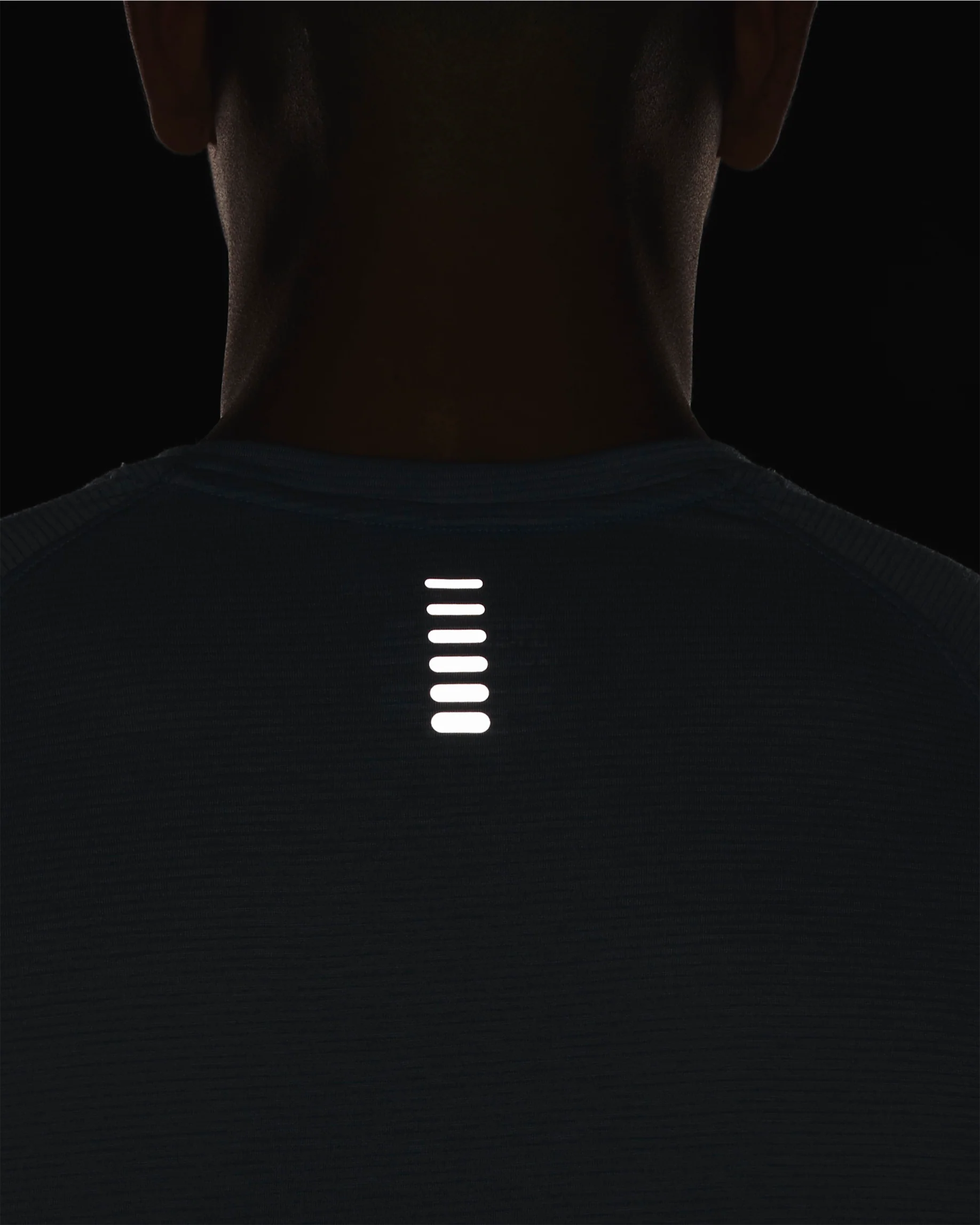 Men's UA Streaker Run Short Sleeve - Image 6