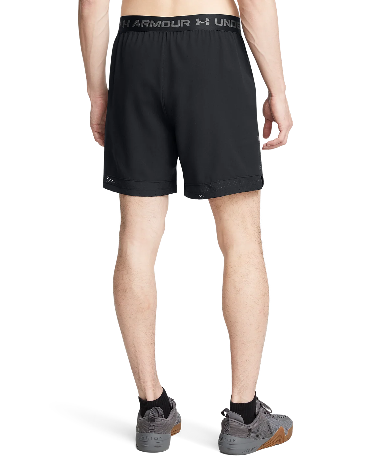 Men's UA Vanish Woven 6inch Graphic Shorts - Image 2