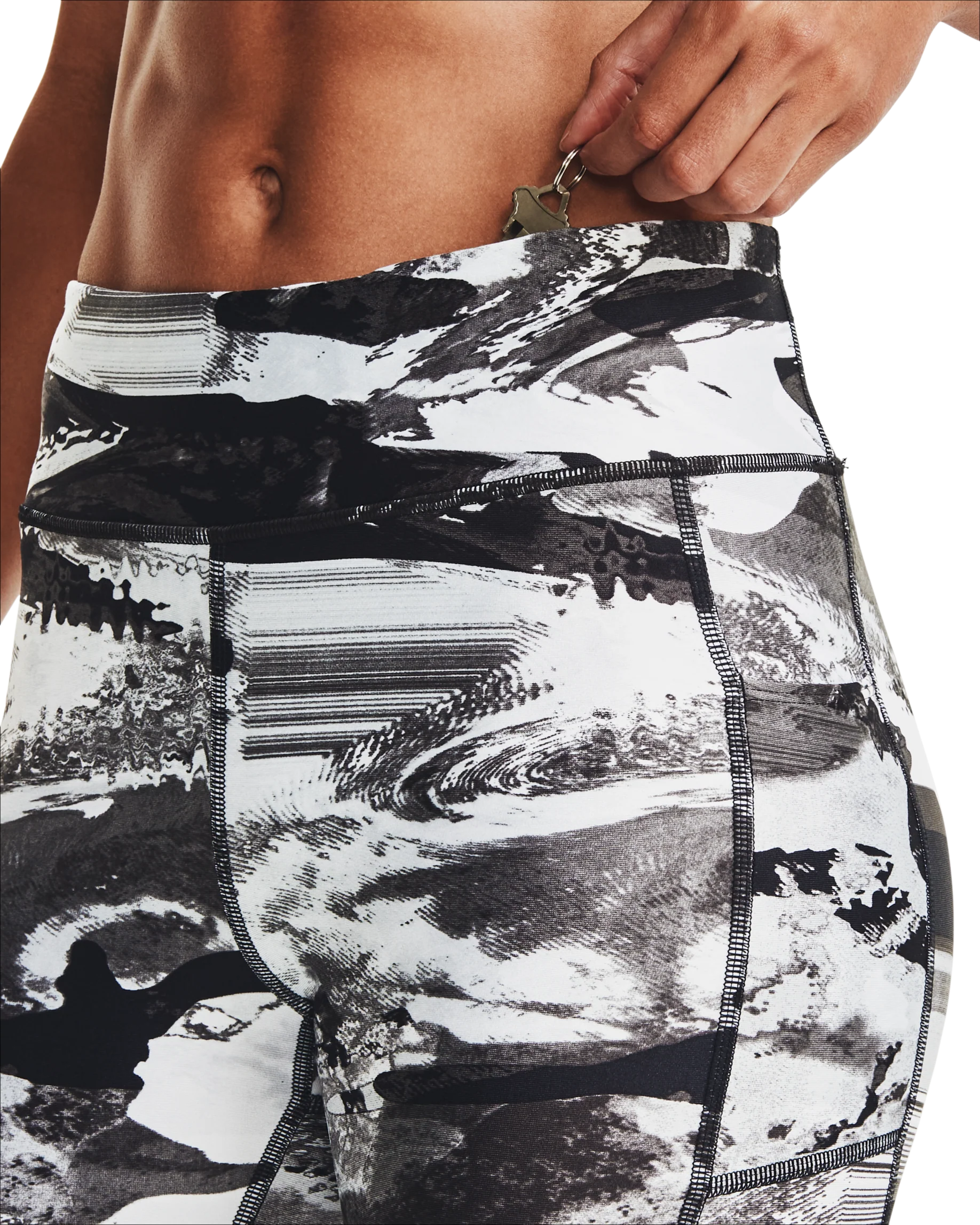 Women's HeatGear® Armour Printed Ankle Crop - Image 8